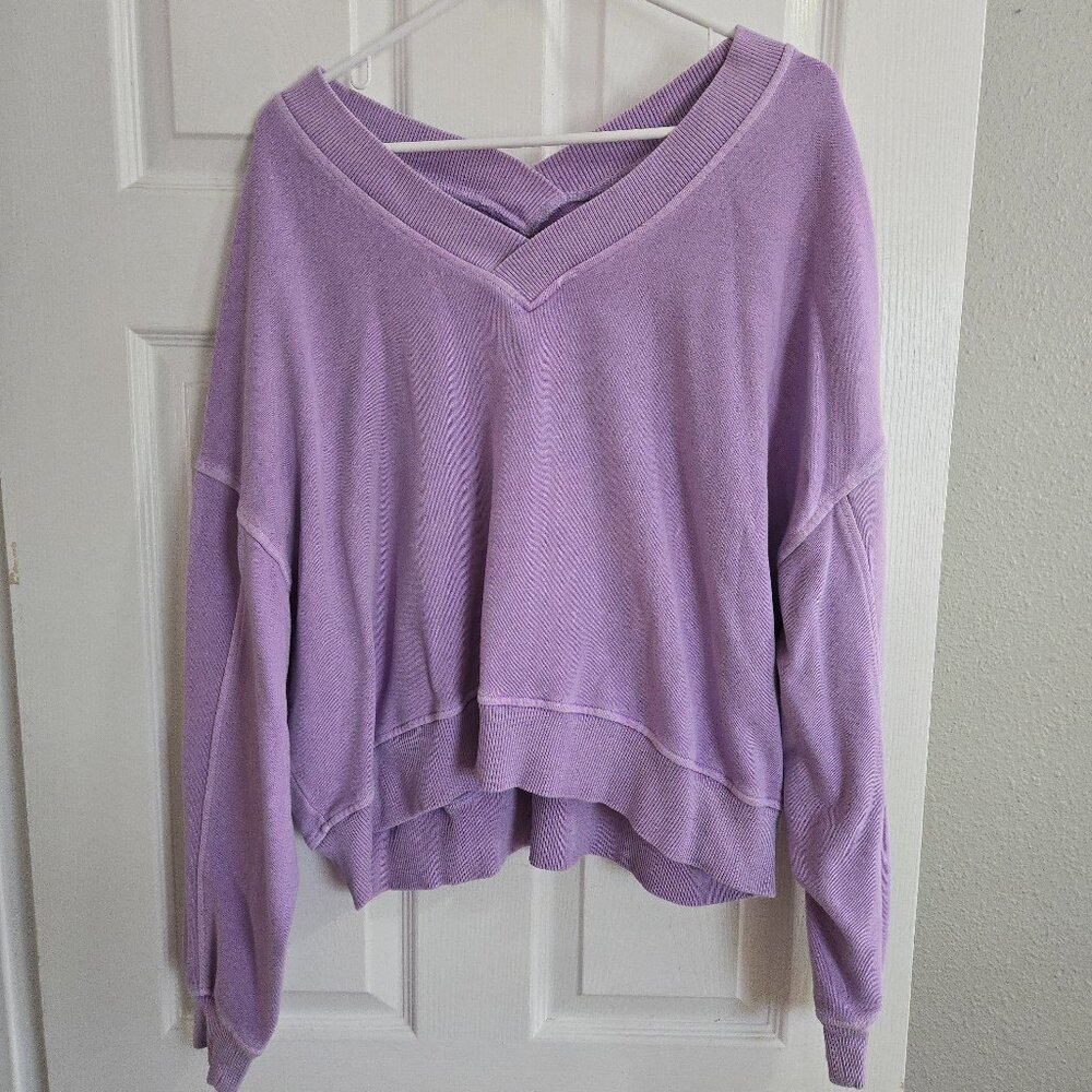 Aerie v-neck sweatshirt 💜